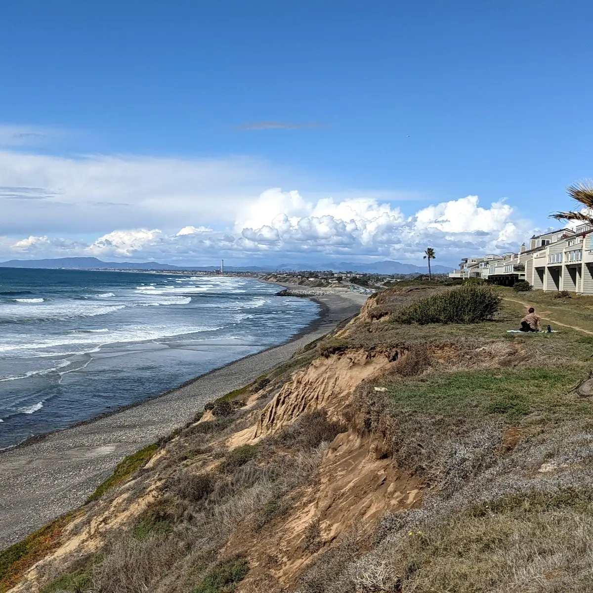 A view of the beach and the Pacific Ocean from a trail in Encinitas, California. 